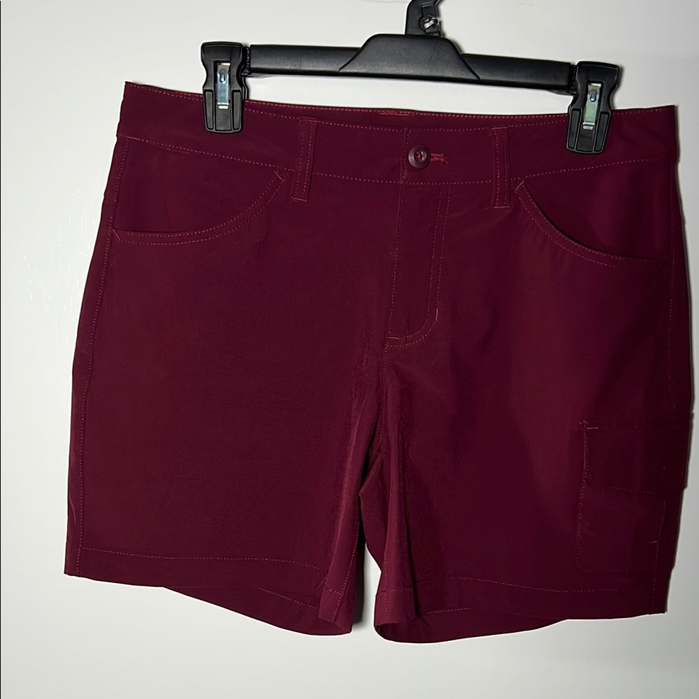 Eddie Bauer Quick Dry Shorts size 6